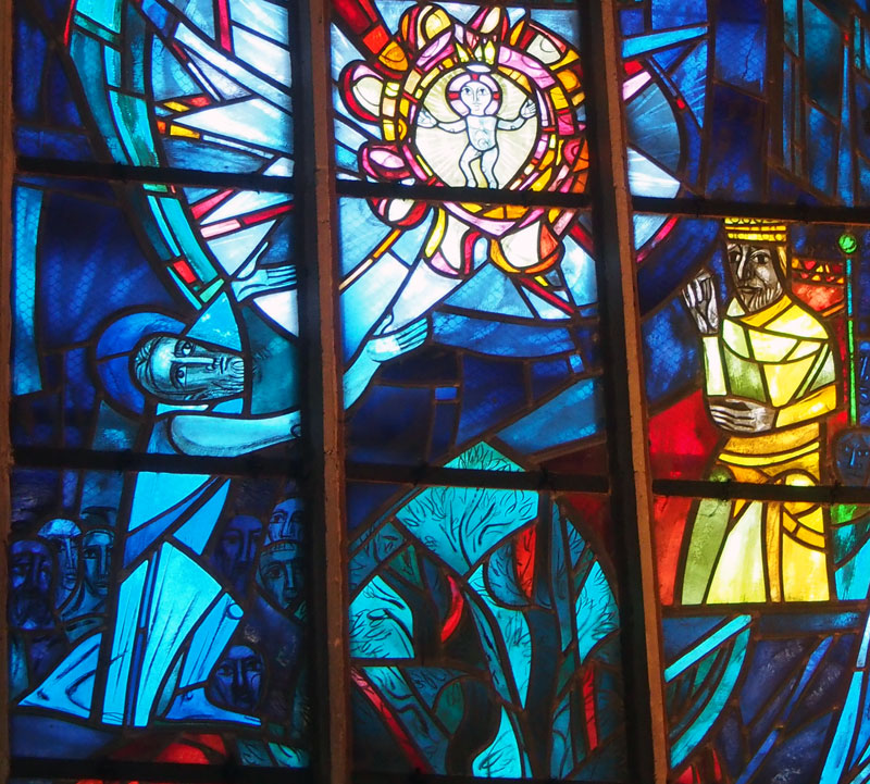 Ecce-virgo---Glasfenster.jpg